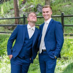 Meet your Posher, Christian